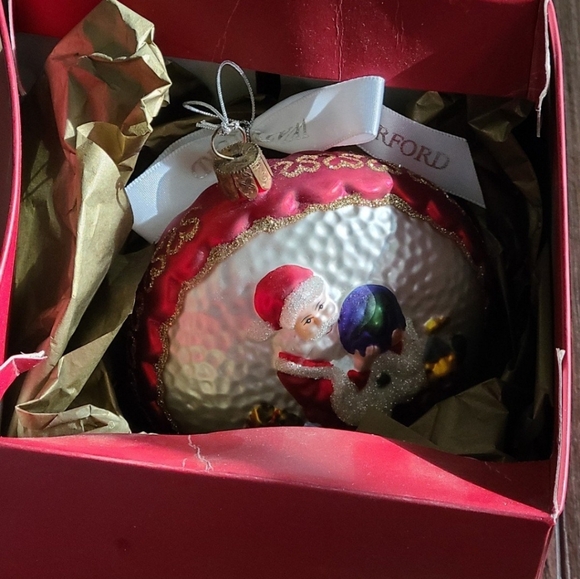 Vintage Waterford Blown Glass Santa With Gifts Christmas Ornament Double Sided - Picture 2 of 10